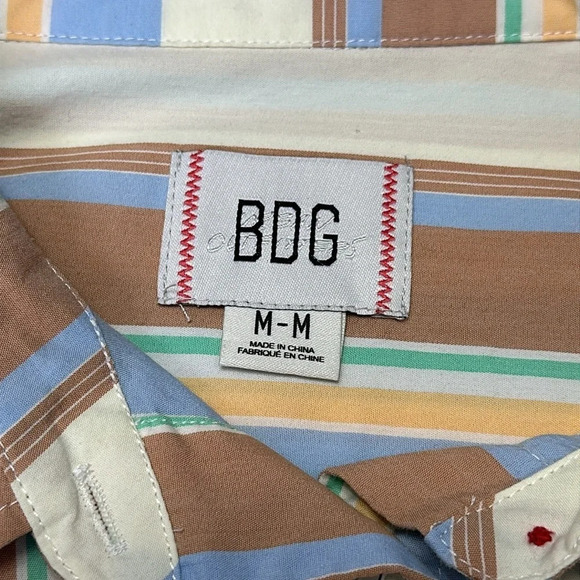 BDG Urban Outfitters Women’s Striped Oversized Button Down Pockets Size Medium - Picture 5 of 9
